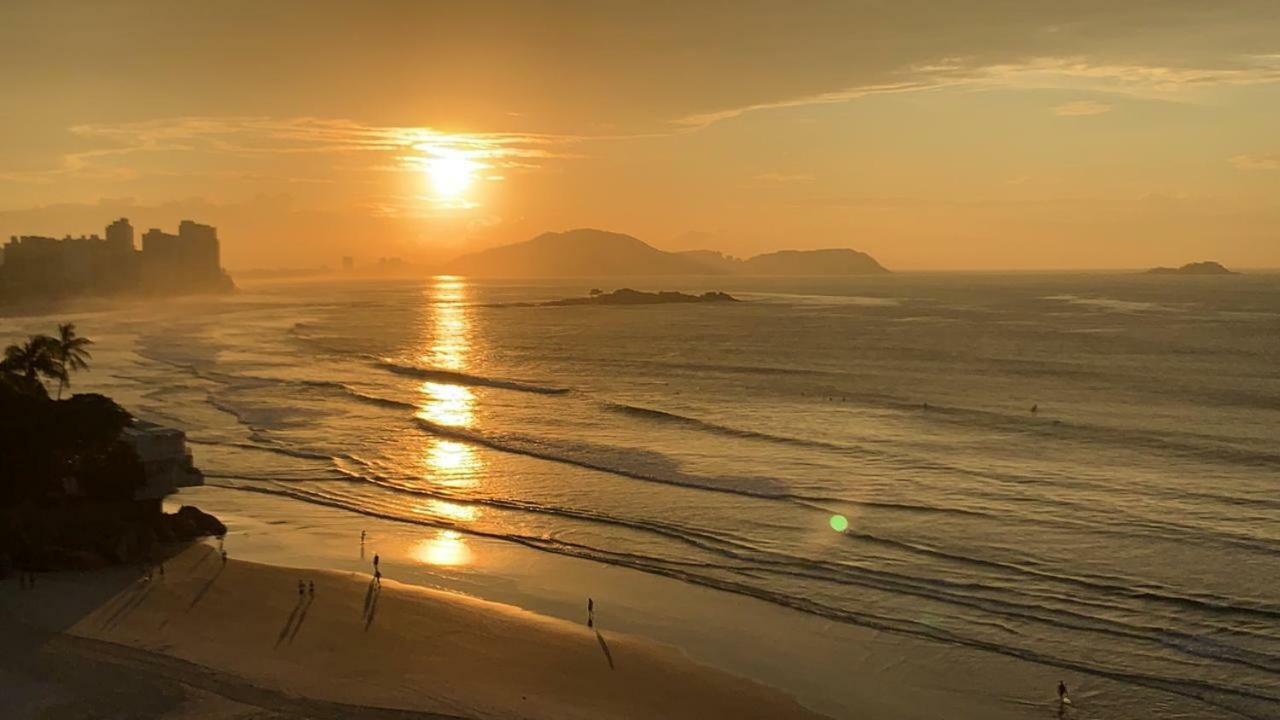Apto Guaruja De Frente Para O Mar - Praia Asturias Bagian luar foto