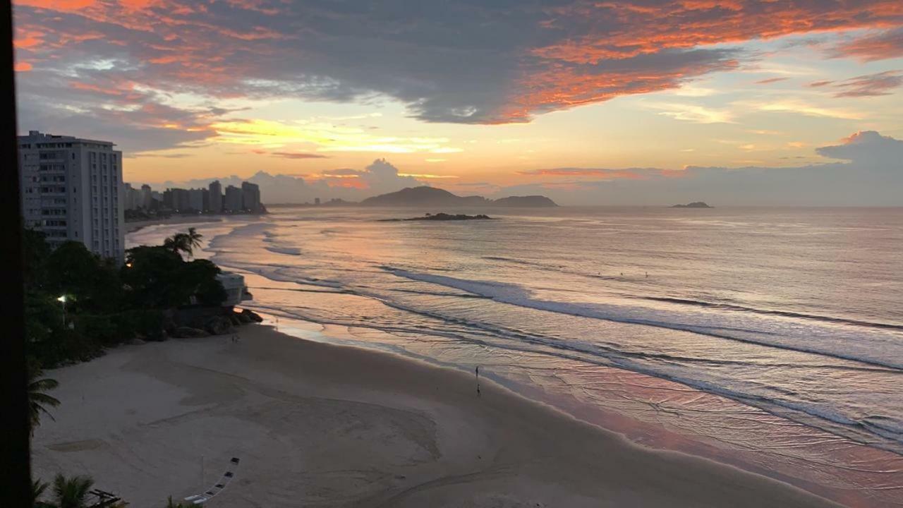 Apto Guaruja De Frente Para O Mar - Praia Asturias Bagian luar foto